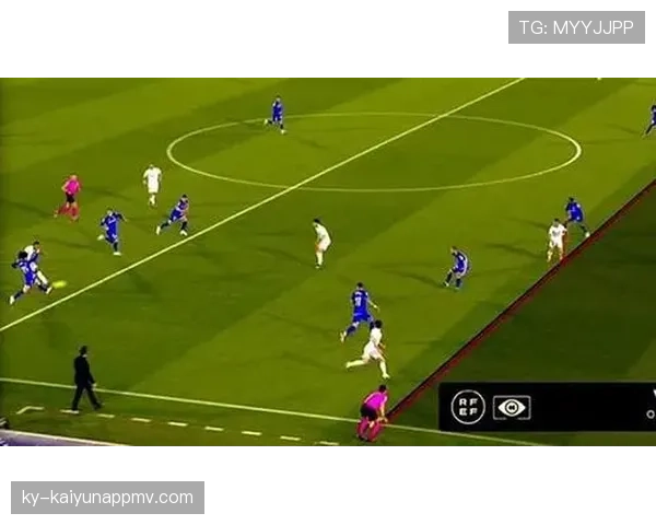 VAR如何判定越位？毫米级争议背后的规则逻辑