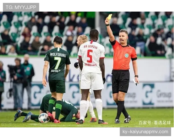 快速任意球执行规则解析及裁判判罚重点解读